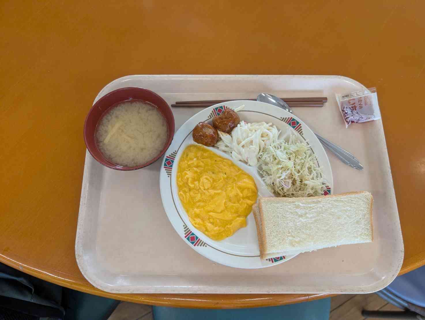 朝食２